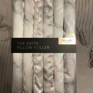 Brand New* Kitsch satin hair rollers.
